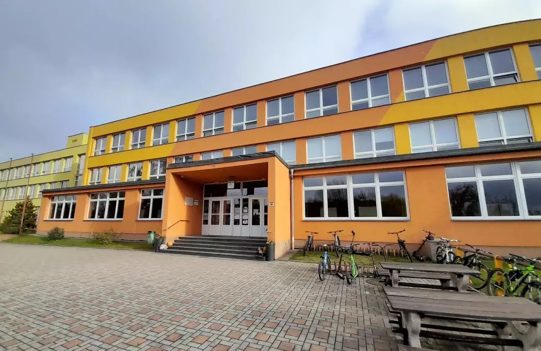 Základní škola Na Pražské se stala Školou Paměti národa
